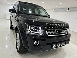 Land Rover Discovery 3.0D TSS Sunroof 2016 Black Rear Entertainment